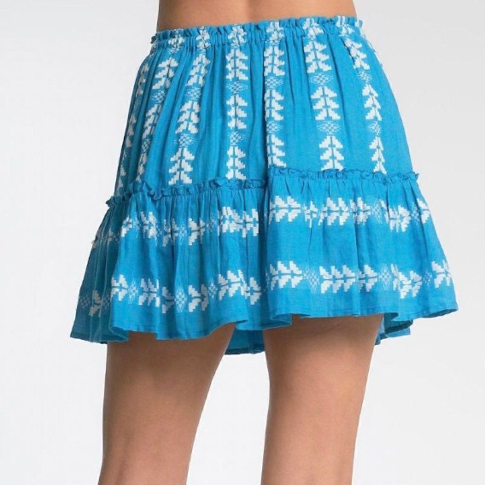 Elan blue with white arrow tribal design skirt with ruffle sz med - Picture 3 of 14